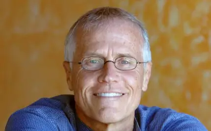 hopelaserie-docuserie-cambio-climatico-soluciones-paul-hawken